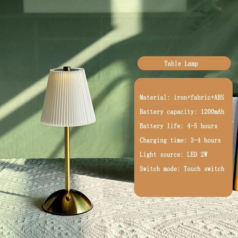 Creative LED Pleated Fabric Lampshade Bedroom Bedside Lamp USB Charging Model Touch Night Light Living Room Small Table Lamp WHITE
Creative LED Pleated Fabric Lampshade Bedroom Bedside Lamp USB Charging Model Touch Night Light Living Room Small Table Lamp WHITE