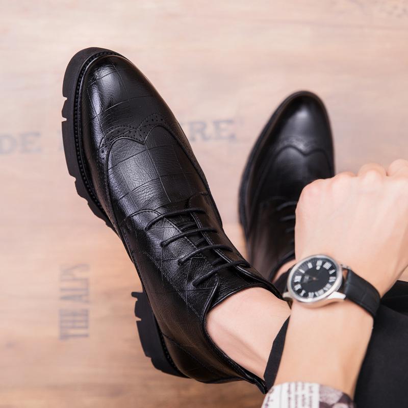 2025 spring and autumn high-top men s shoes thick baseplate shoes men s British Martin boots casual leather shoes 37
2025 spring and autumn high-top men s shoes thick baseplate shoes men s British Martin boots casual leather shoes 37