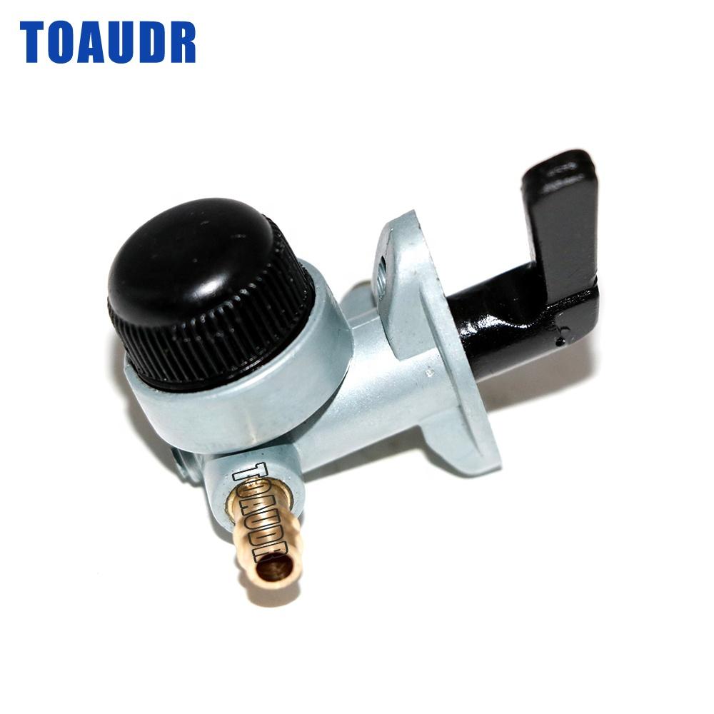 22-815045 Fuel Cock Switch for Mercury 2-Stroke Outboard Engines, 4hp or 5hp
22-815045 Fuel Cock Switch for Mercury 2-Stroke Outboard Engines, 4hp or 5hp