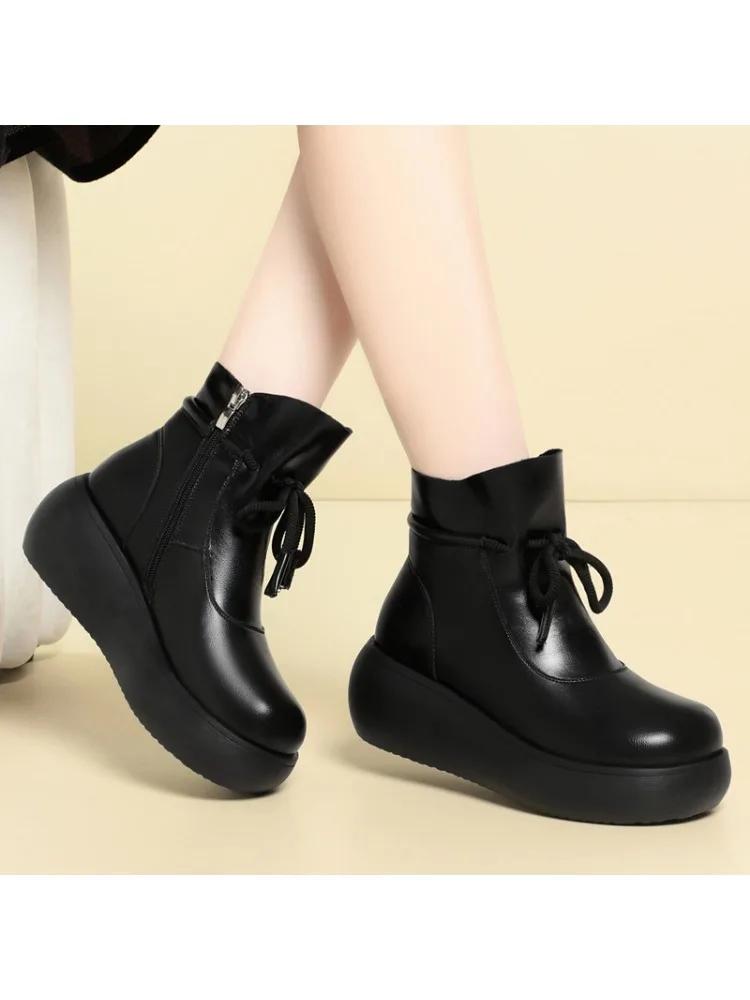 6 см Новые Зимние Ботинки на Толстой Подошве из Мягкой Кожи Женские Туфли на Плоской Платформе Осень Зима 2025 Средний Каблук Плюшевые Ботильоны Мама Офис 41 чёрный
6 см Новые Зимние Ботинки на Толстой Подошве из Мягкой Кожи Женские Туфли на Плоской Платформе Осень Зима 2025 Средний Каблук Плюшевые Ботильоны Мама Офис 41 чёрный