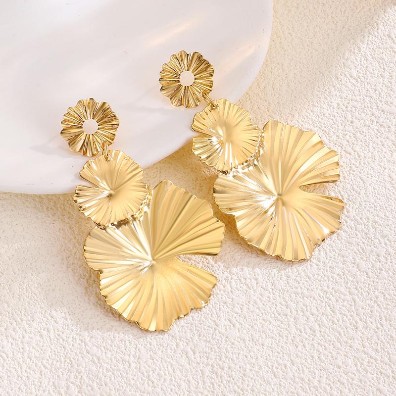 Vintage Matte Metal Large Petal Pendant Earring for Women Exaggerated Geometric Gold Color Long Earring Fashion Vacation Zircon
Vintage Matte Metal Large Petal Pendant Earring for Women Exaggerated Geometric Gold Color Long Earring Fashion Vacation Zircon