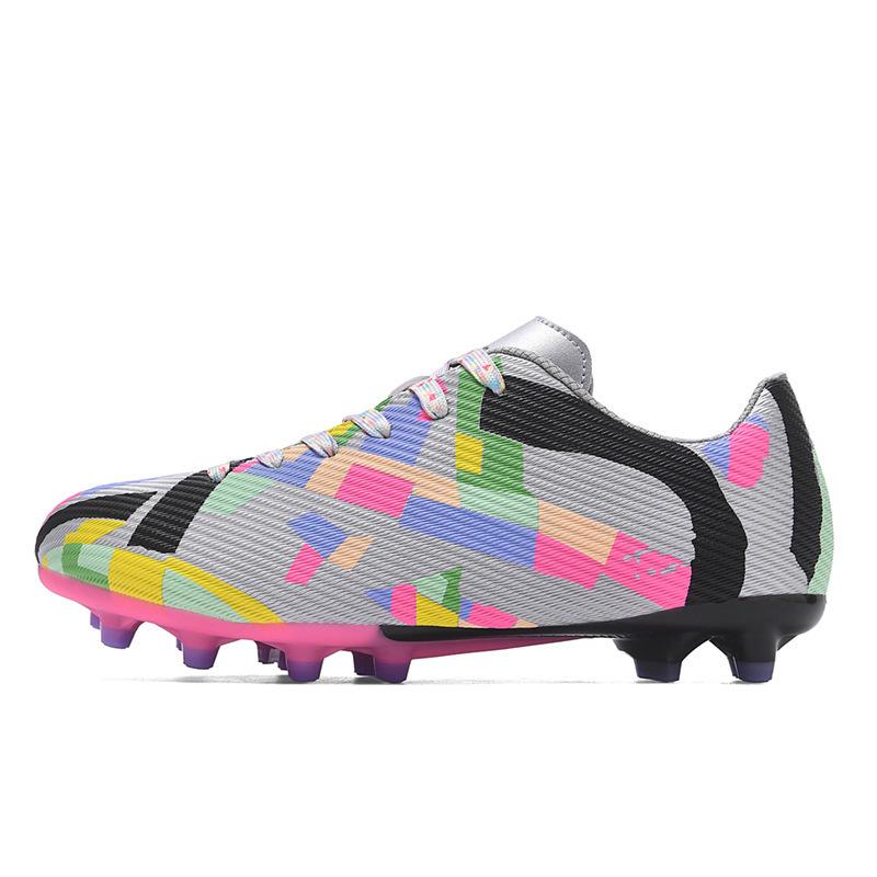AG long nail football shoes men s low-top broken nail shoes student adult game artificial grass training football shoes 46
AG long nail football shoes men s low-top broken nail shoes student adult game artificial grass training football shoes 46