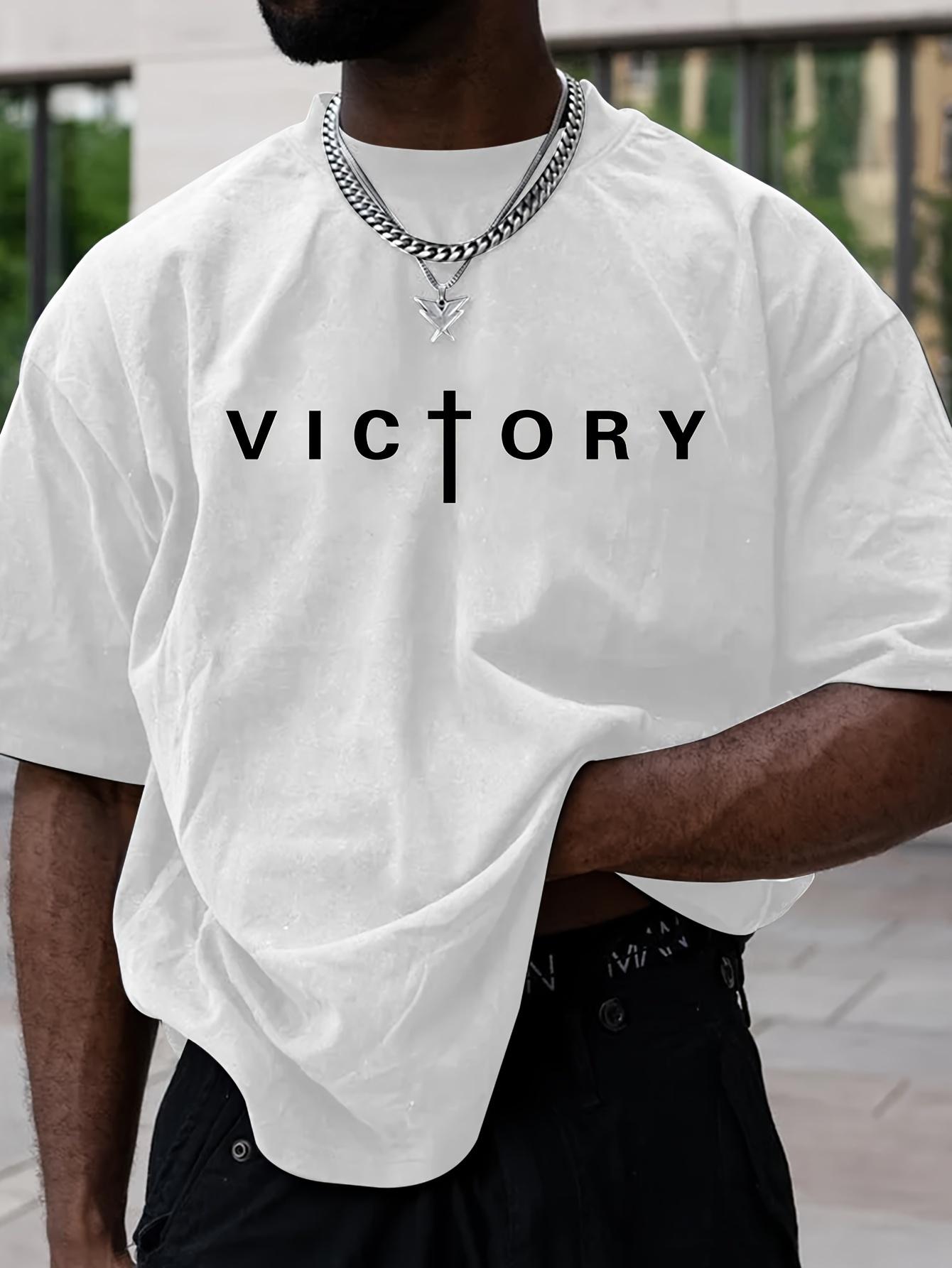 Printed Men s Casual Crew Neck T-shirt - Design Sense Of Letter VICTORY For Summer And Spring XXXXXL темно-синього кольору
Printed Men s Casual Crew Neck T-shirt - Design Sense Of Letter VICTORY For Summer And Spring XXXXXL темно-синього кольору