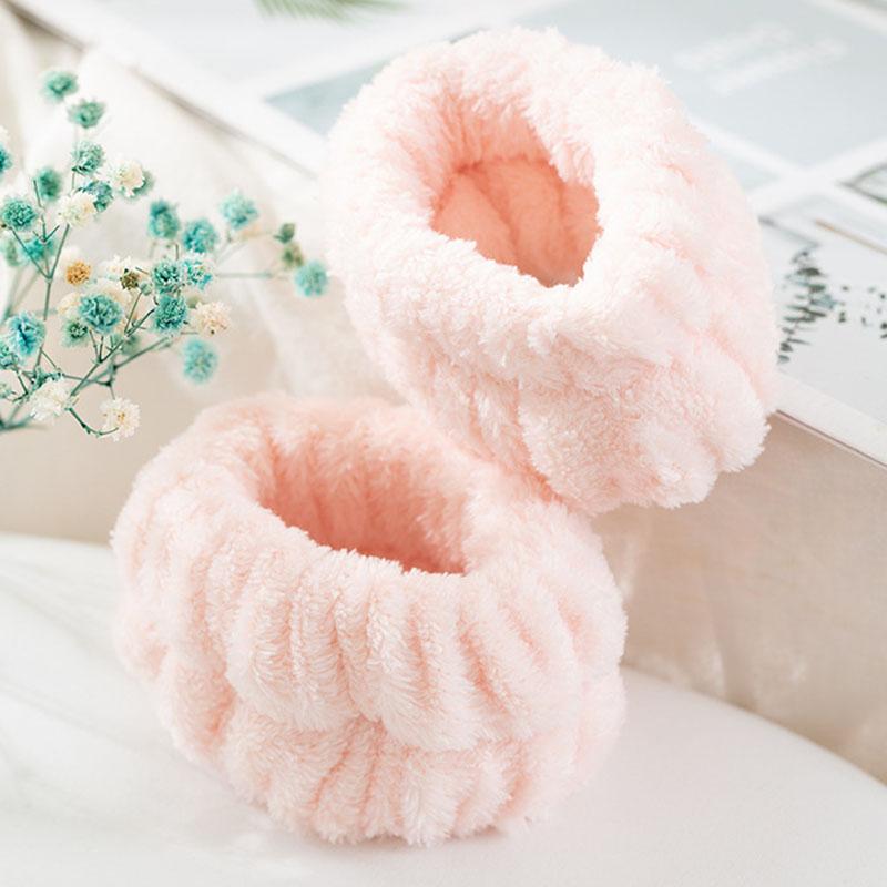 2PCS Water Absorption Wristband for Washing Face,Wrist Bands Towels for Water Flowing Down to Your Arms Light Pink
2PCS Water Absorption Wristband for Washing Face,Wrist Bands Towels for Water Flowing Down to Your Arms Light Pink