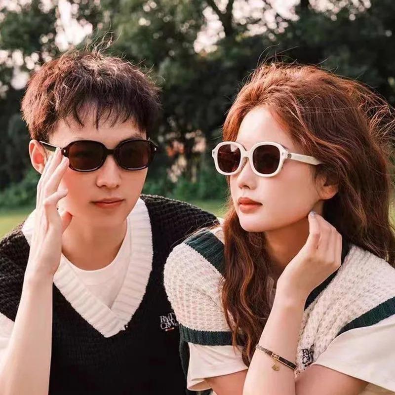 Folding Square Sunglasses Unisex OutdoorPortable UV Protection Sun Glasses Trendy Large Frame Eyewear
Folding Square Sunglasses Unisex OutdoorPortable UV Protection Sun Glasses Trendy Large Frame Eyewear