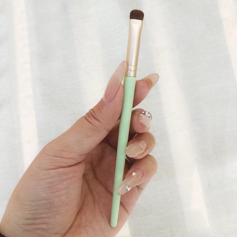 Набор кистей для макияжа глаз Cangzhou: Кисти для теней, подводки, ресниц и бровей
Набор кистей для макияжа глаз Cangzhou: Кисти для теней, подводки, ресниц и бровей