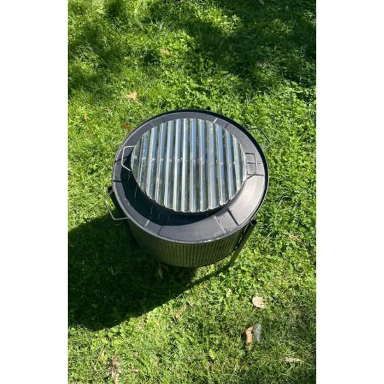Черный гриль-барбекю Fire Pit 
Черный гриль-барбекю Fire Pit
