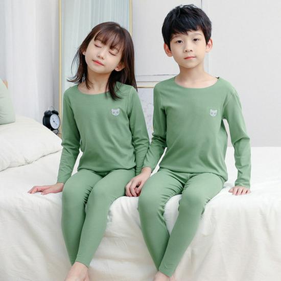 Kids Seamless Warm Underwear Sets - Comfortable for Boys and Girls 100 cm
Kids Seamless Warm Underwear Sets - Comfortable for Boys and Girls 100 cm