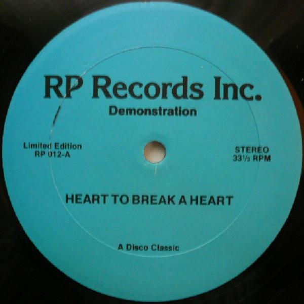 12inch Record FRANCE JOLI / CORY DAYE - Heart To Break A Heart / Pow Wow RP012 RP Records, Inc US Dance & Electronica Used
12inch Record FRANCE JOLI / CORY DAYE - Heart To Break A Heart / Pow Wow RP012 RP Records, Inc US Dance & Electronica Used