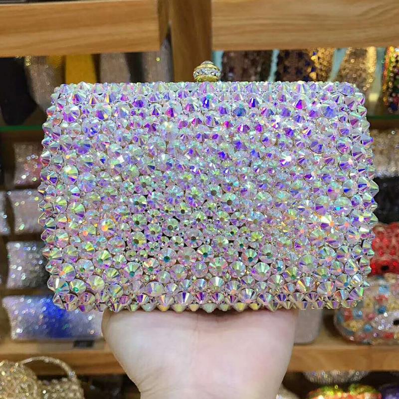 Crystal Women Clutch Evening Bags Full Little Diamond Luxury Dinner Wedding Party Purse Sparkling Ladies Banquet Handbags 19cmX10cmX6cm
Crystal Women Clutch Evening Bags Full Little Diamond Luxury Dinner Wedding Party Purse Sparkling Ladies Banquet Handbags 19cmX10cmX6cm