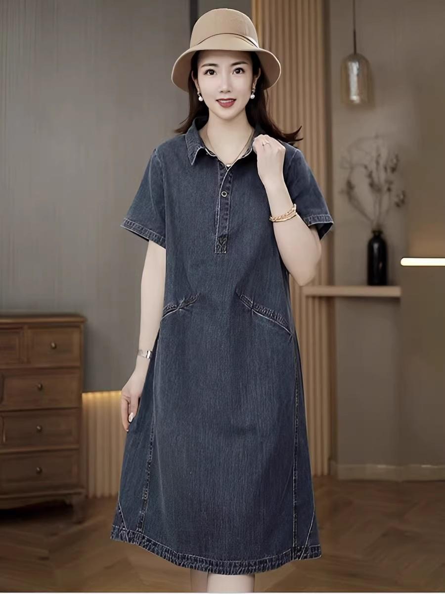 Серо-голубое джинсовое платье женское летнее 2025 новое свободное повседневное однотонное платье с воротником-поло и короткими рукавами средней и длинной длины 2XL recommends 125-70 kg синий
Серо-голубое джинсовое платье женское летнее 2025 новое свободное повседневное однотонное платье с воротником-поло и короткими рукавами средней и длинной длины 2XL recommends 125-70 kg синий