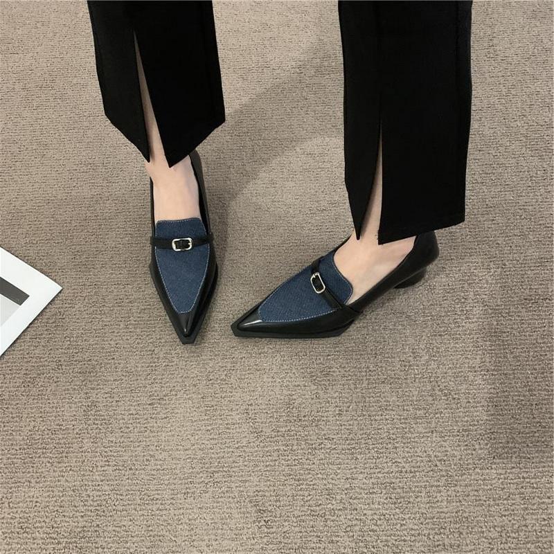Fashion FHANCHU 2025 Spring Leather Loafers Shoes,Women Pumps,Fashion High Heels,Slip On,Pointed Toe,Front Zip,Black,White,Dropship 35 темно-синього кольору
Fashion FHANCHU 2025 Spring Leather Loafers Shoes,Women Pumps,Fashion High Heels,Slip On,Pointed Toe,Front Zip,Black,White,Dropship 35 темно-синього кольору