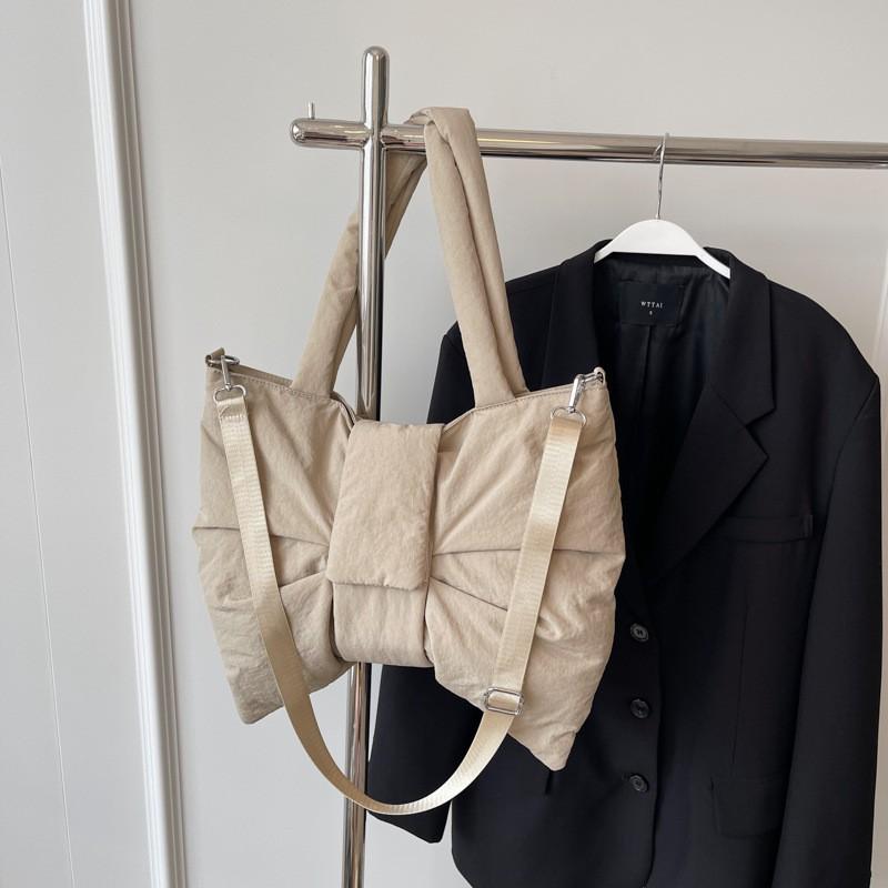 2025 New Style Simple Canvas Bag One-shoulder Handbag Cute Exquisite Bow Knot Niche Cross-slung Commuter Tote one size хаки
2025 New Style Simple Canvas Bag One-shoulder Handbag Cute Exquisite Bow Knot Niche Cross-slung Commuter Tote one size хаки