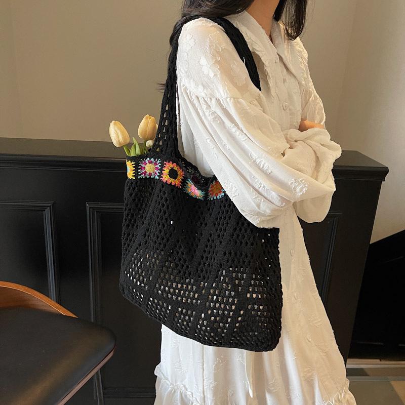 Женская универсальная пляжная сумка-тоут из плетеной соломы - Весна/Лето 2025 чёрный
Женская универсальная пляжная сумка-тоут из плетеной соломы - Весна/Лето 2025 чёрный