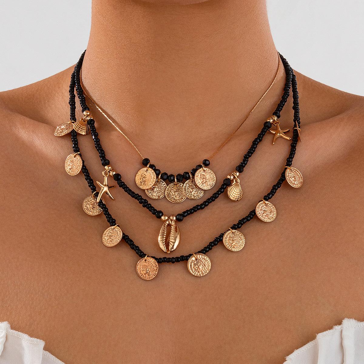 Literary and retro-style portrait, coin necklace, unique ethnic and exotic multi-layer rice bead necklace
Literary and retro-style portrait, coin necklace, unique ethnic and exotic multi-layer rice bead necklace