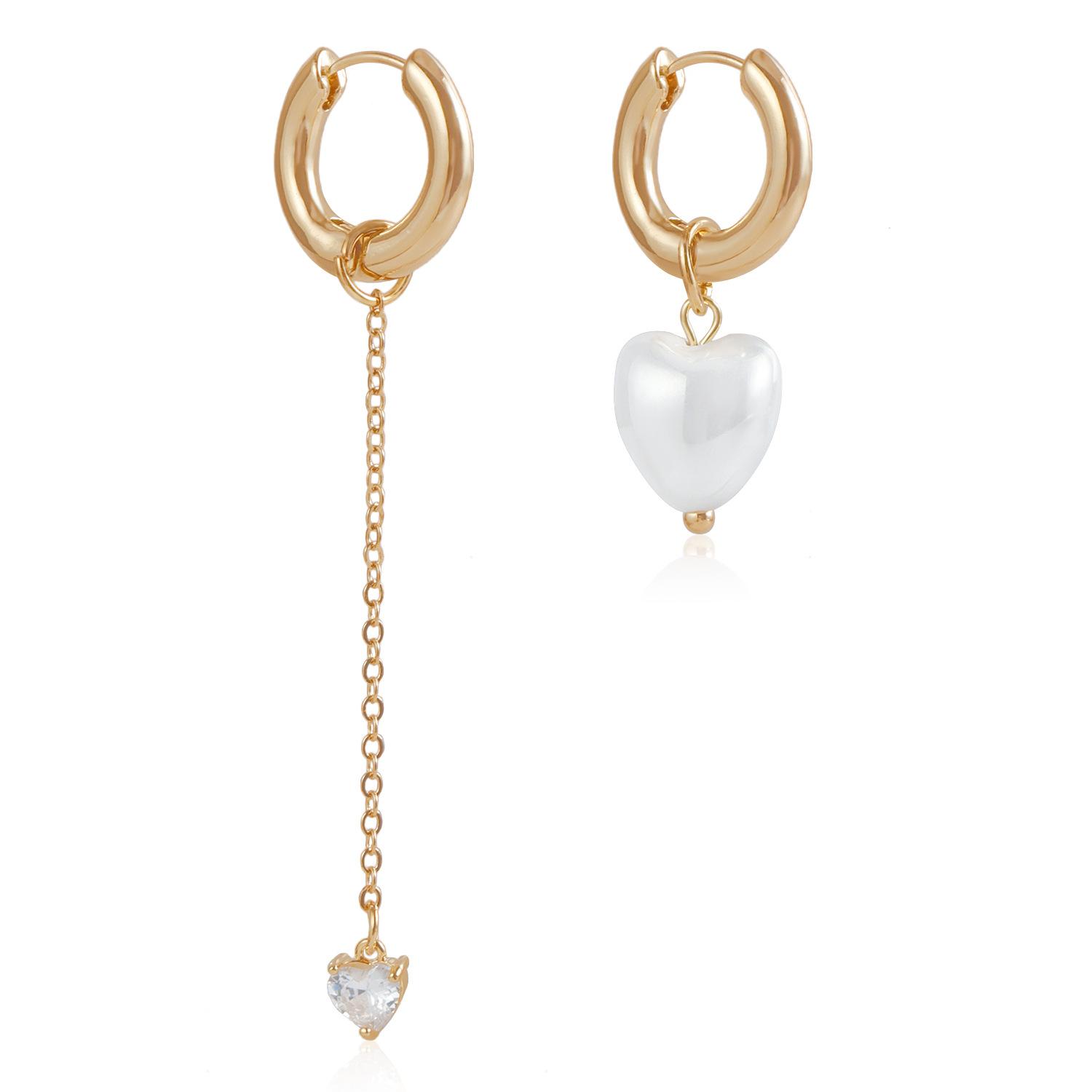 European and American fringed love earrings, high-end peach heart pendant earrings, light luxury design earrings
European and American fringed love earrings, high-end peach heart pendant earrings, light luxury design earrings