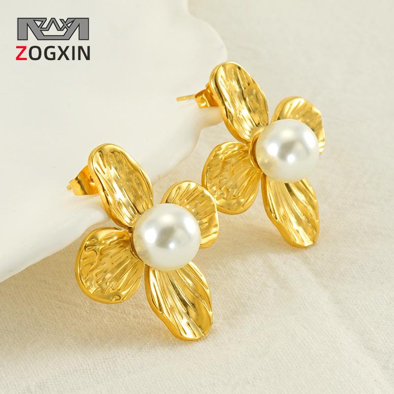European & American Autumn/Winter Titanium Steel Pearl Earrings: Large Petal, Golden, Retro, Exaggerated Studs. 18K
European & American Autumn/Winter Titanium Steel Pearl Earrings: Large Petal, Golden, Retro, Exaggerated Studs. 18K