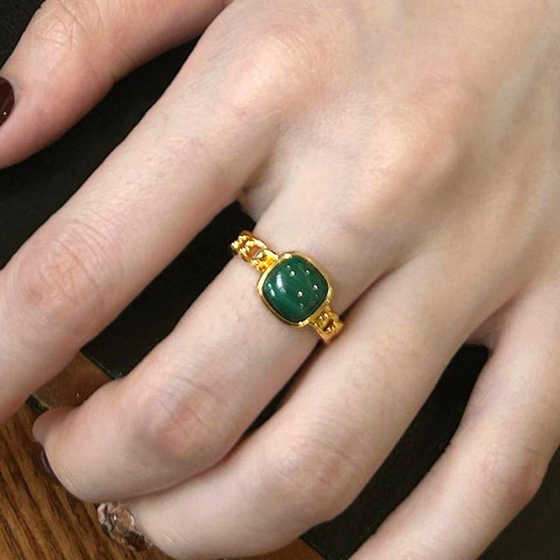 Vintage square green chalcedony Female Ring luxurious full of diamonds exquisite red agate wedding rings for women jewelry resizable зелёный
Vintage square green chalcedony Female Ring luxurious full of diamonds exquisite red agate wedding rings for women jewelry resizable зелёный