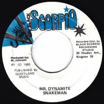 7inch Record SNAKEMAN - Mr Dynamite BSC001 Black Scorpio 1993 Jamaica Reggae, Ska & Dub Used
7inch Record SNAKEMAN - Mr Dynamite BSC001 Black Scorpio 1993 Jamaica Reggae, Ska & Dub Used
