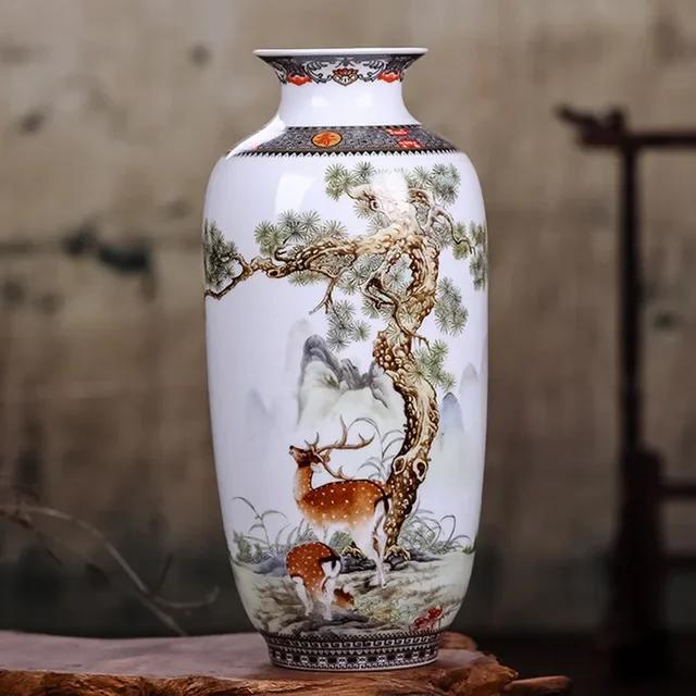 Ceramic Jingdezhen Vase Chinese Traditional Flower Vases Living Room Decoration Vase Fine Smooth Surface Furnishing Articles
Ceramic Jingdezhen Vase Chinese Traditional Flower Vases Living Room Decoration Vase Fine Smooth Surface Furnishing Articles