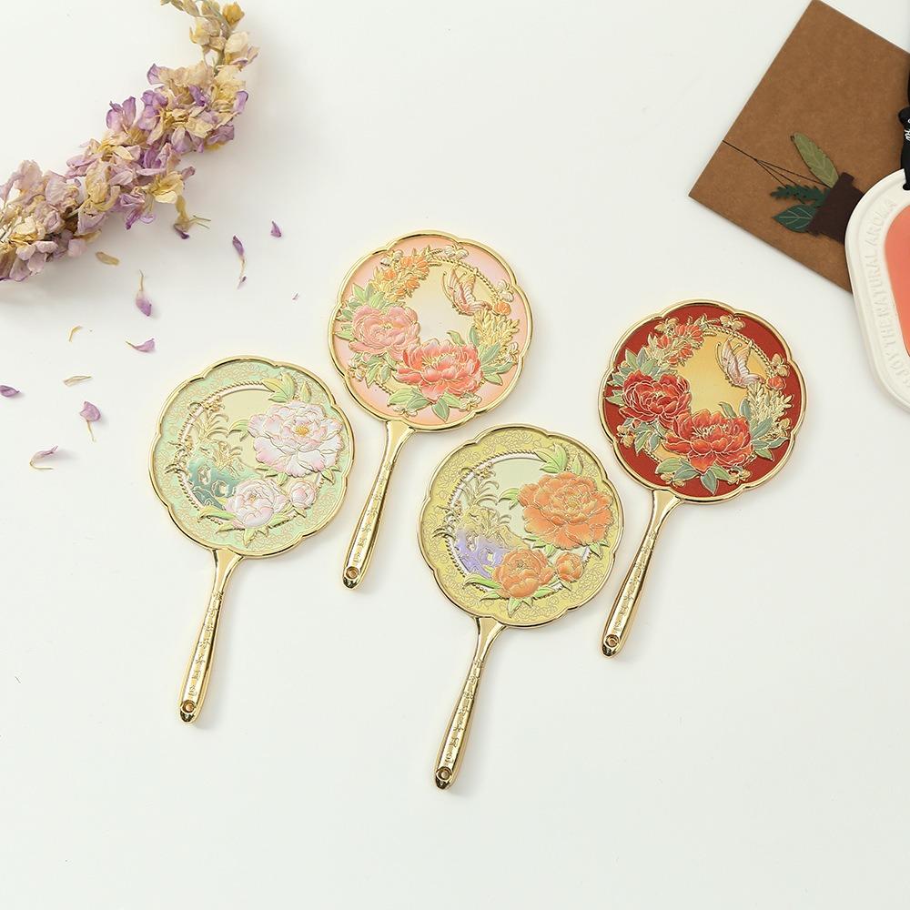 Portable Flower Handheld Mirror Vintage Vanity Mirror Beauty Chinese Style Metal Mirror Ladies червоний
Portable Flower Handheld Mirror Vintage Vanity Mirror Beauty Chinese Style Metal Mirror Ladies червоний