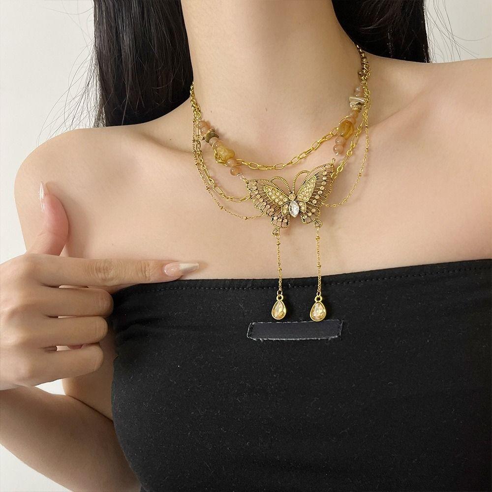 Vintge Butterfly Choker Metal Collarbone Chain Punk Sweet Butterfly Necklace Music Festival Butterfly
Vintge Butterfly Choker Metal Collarbone Chain Punk Sweet Butterfly Necklace Music Festival Butterfly