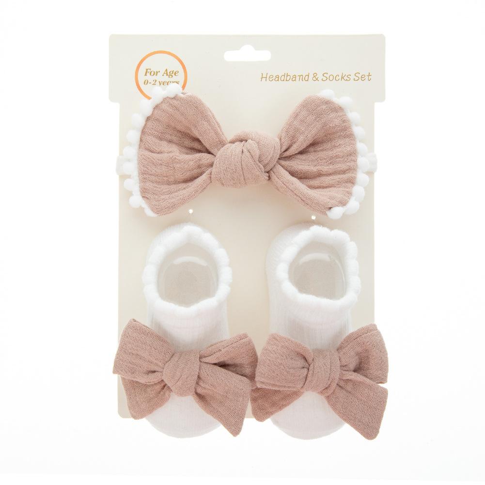 Cute European Baby Socks Set with Lace Headband Crinkle Hand-Tied Bow Decor Boat Socks Newborn Headband Non-Slip Floor Socks One Size(0-2 Year)
Cute European Baby Socks Set with Lace Headband Crinkle Hand-Tied Bow Decor Boat Socks Newborn Headband Non-Slip Floor Socks One Size(0-2 Year)