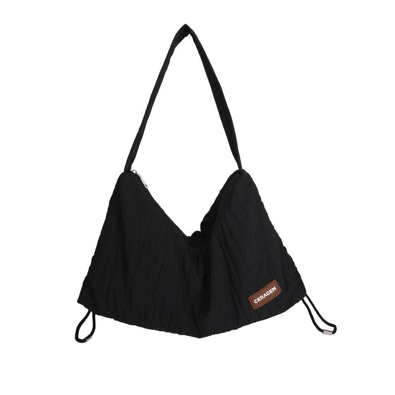 Женская весенняя сумка с заломами под мышкой 2025 года - модная, повседневная сумка через плечо чёрный
Женская весенняя сумка с заломами под мышкой 2025 года - модная, повседневная сумка через плечо чёрный