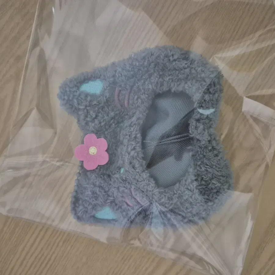 Plave Mumemimu Doll Miami Hat
Plave Mumemimu Doll Miami Hat