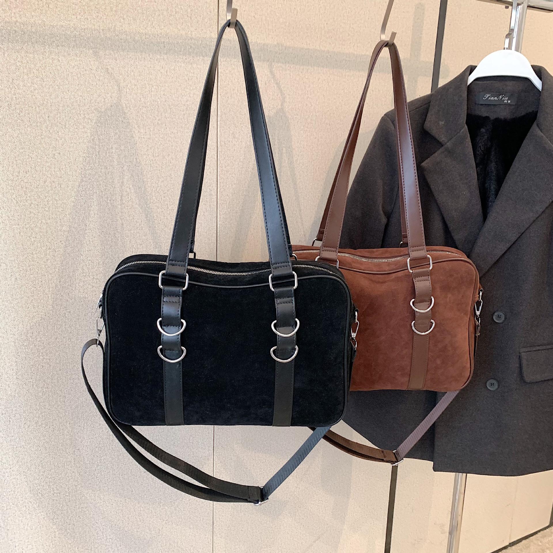 2025 winter new portable tote bag fashion shoulder bag high-end women s bag wholesale niche messenger bag темно-коричневого кольору
2025 winter new portable tote bag fashion shoulder bag high-end women s bag wholesale niche messenger bag темно-коричневого кольору