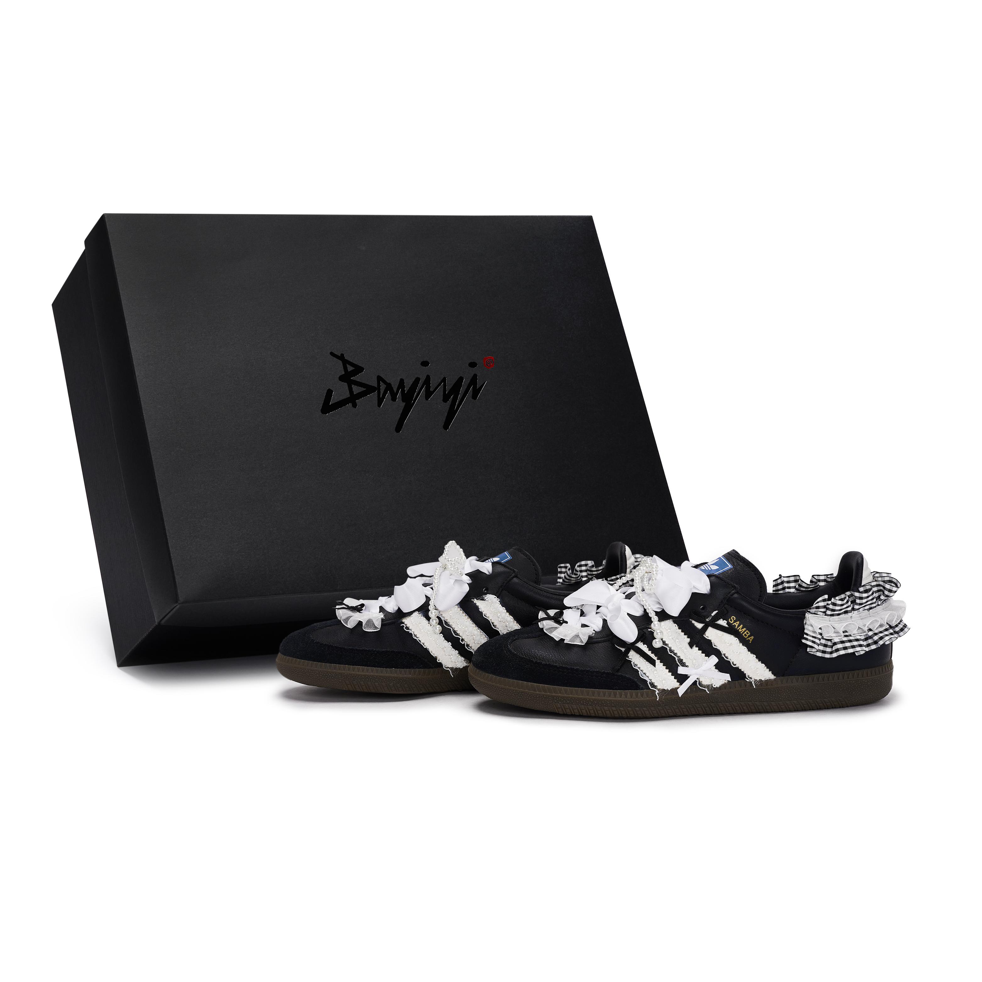 Adidas Originals SAMBA OG German Army Trainers Unisex Low Top Black/White/Silver B75807(Team80-S-BOX) 35⅔
Adidas Originals SAMBA OG German Army Trainers Unisex Low Top Black/White/Silver B75807(Team80-S-BOX) 35⅔