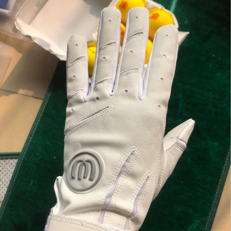 IRONWOLF Unisex Sheepskin Baseball Batting Gloves
IRONWOLF Unisex Sheepskin Baseball Batting Gloves