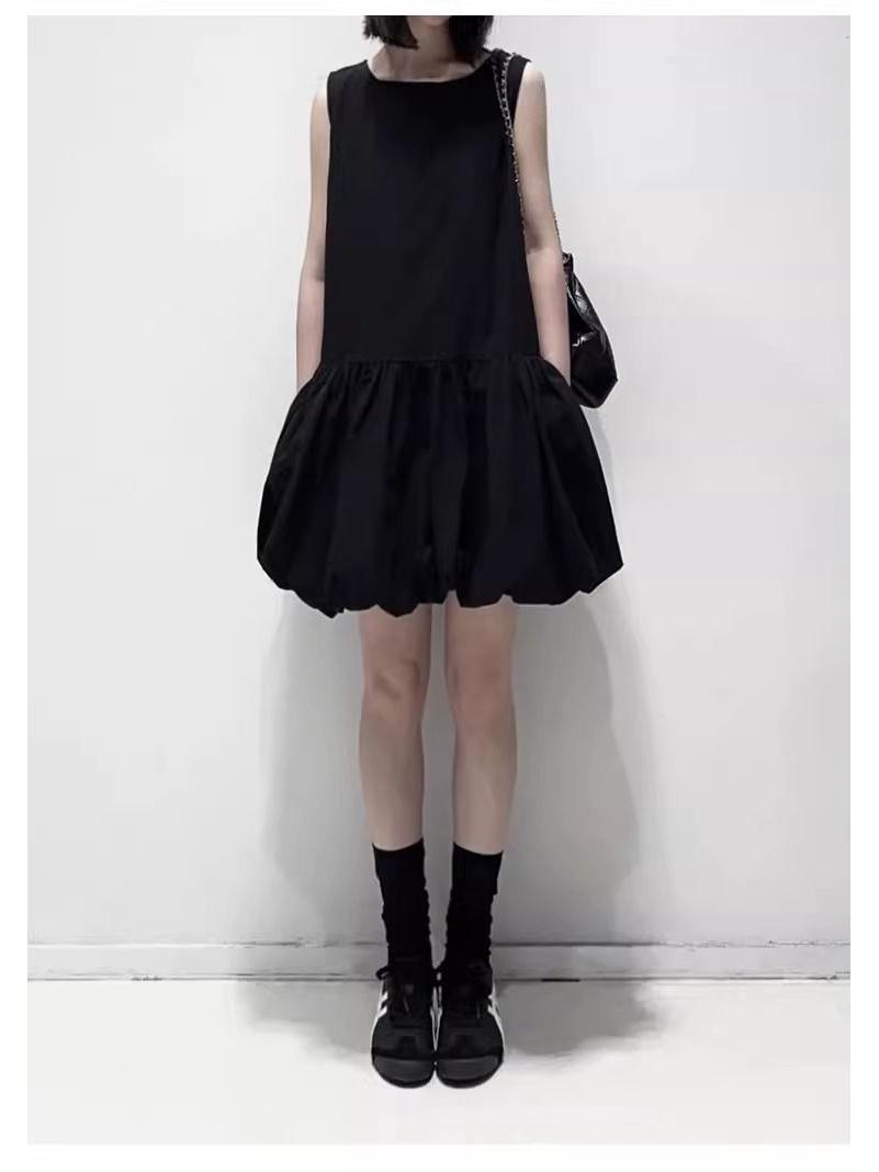 Летнее мини-платье для миниатюрных женщин в французском стиле, белое, с пышными рукавами и бретелями-подтяжками Large чёрный