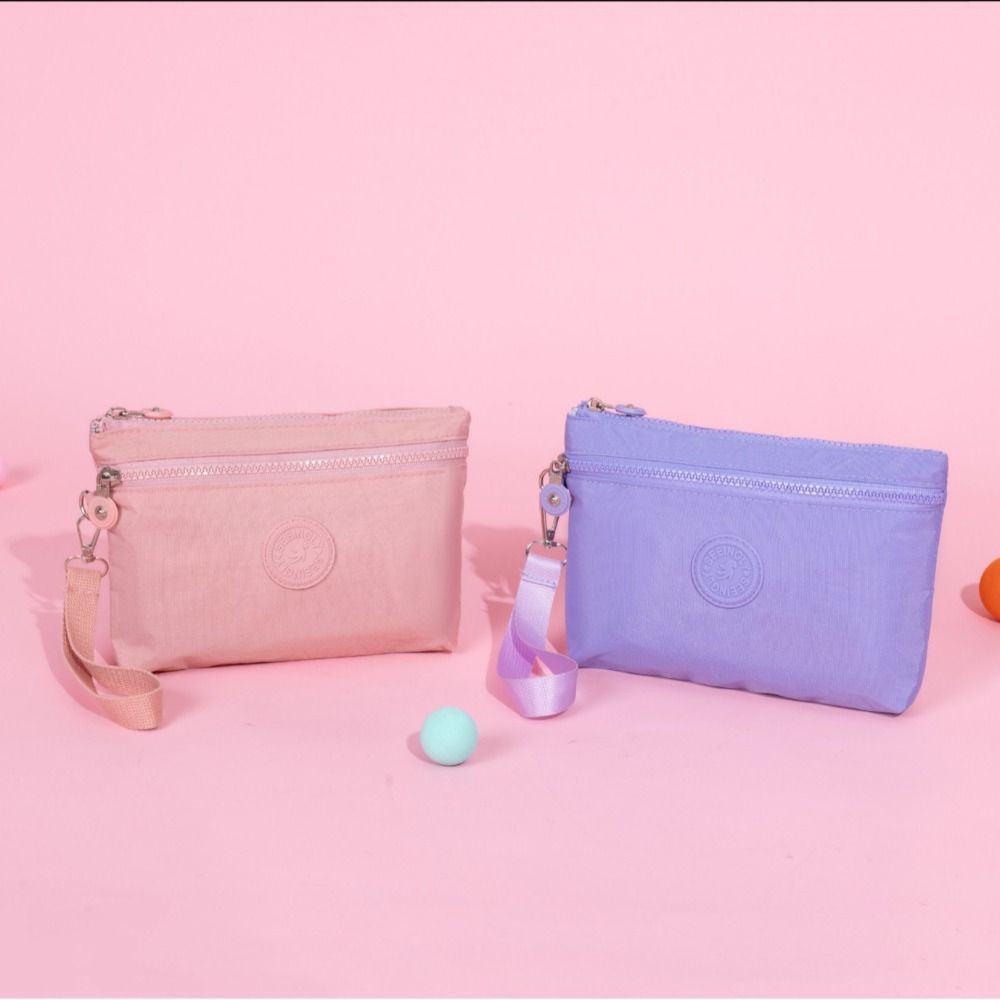 Cosmetic Bag Solid Color Coin Purse Double Zippers Small Phone Bag Wrist Phone Purse Women чорний
Cosmetic Bag Solid Color Coin Purse Double Zippers Small Phone Bag Wrist Phone Purse Women чорний
