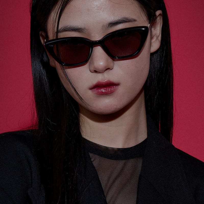 RECLOW ENCLOS SUNGLASS BROWN FREE
RECLOW ENCLOS SUNGLASS BROWN FREE