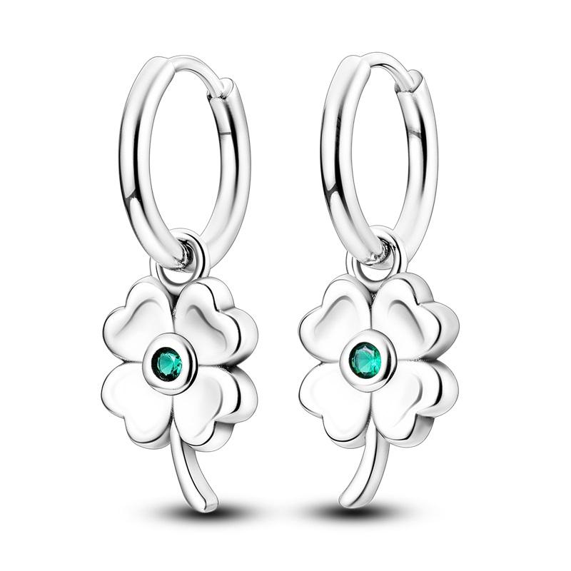 New in 925 Sterling Silver Lucky Clover Earrings for Women Girl Ear Studs Fine Jewelry Fashion Luxury Anniversary
New in 925 Sterling Silver Lucky Clover Earrings for Women Girl Ear Studs Fine Jewelry Fashion Luxury Anniversary
