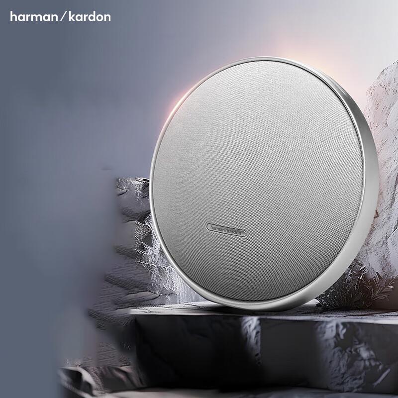 Harman Kardon Onyx Studio 9 Bluetooth Speaker
Harman Kardon Onyx Studio 9 Bluetooth Speaker