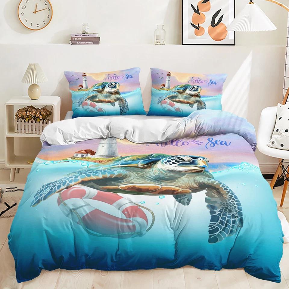 Hello Sea Turtle Lighthouse Duvet Cover Set, Coastal Beach Bed Cover, Nautical Home Decor, Ocean Themed Gift, Twin/Queen/King Size Bedding Set DE 100x135cm
Hello Sea Turtle Lighthouse Duvet Cover Set, Coastal Beach Bed Cover, Nautical Home Decor, Ocean Themed Gift, Twin/Queen/King Size Bedding Set DE 100x135cm