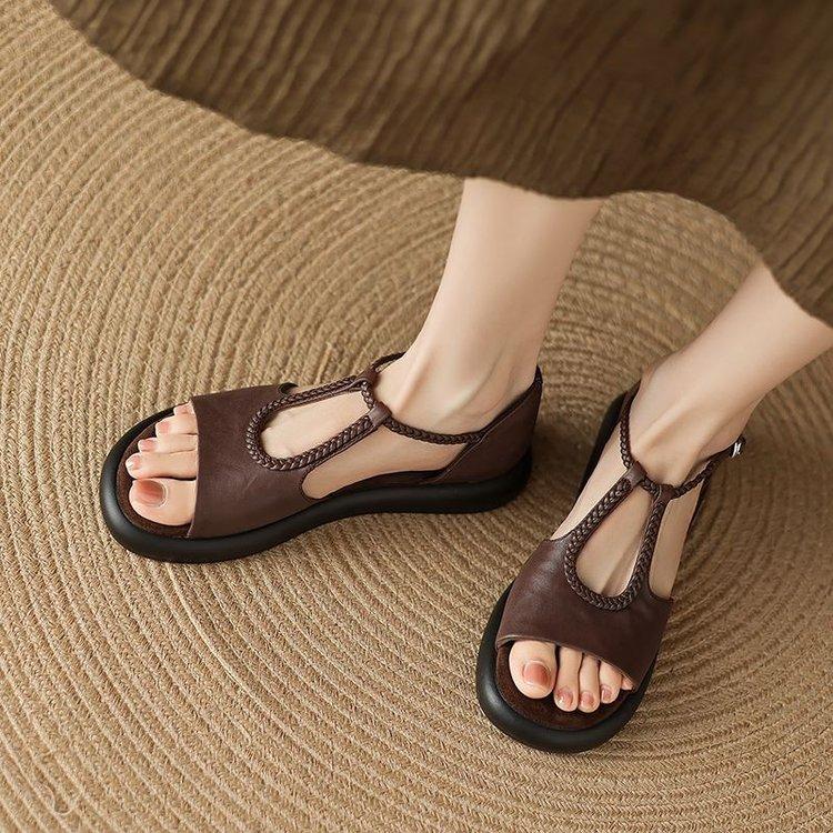 2026 Summer New Women s Flat Sandals, Fashion T-Strap Braided, Casual Comfortable Non-Slip Beach Shoes for Ladies 35 коричневый
2026 Summer New Women s Flat Sandals, Fashion T-Strap Braided, Casual Comfortable Non-Slip Beach Shoes for Ladies 35 коричневый