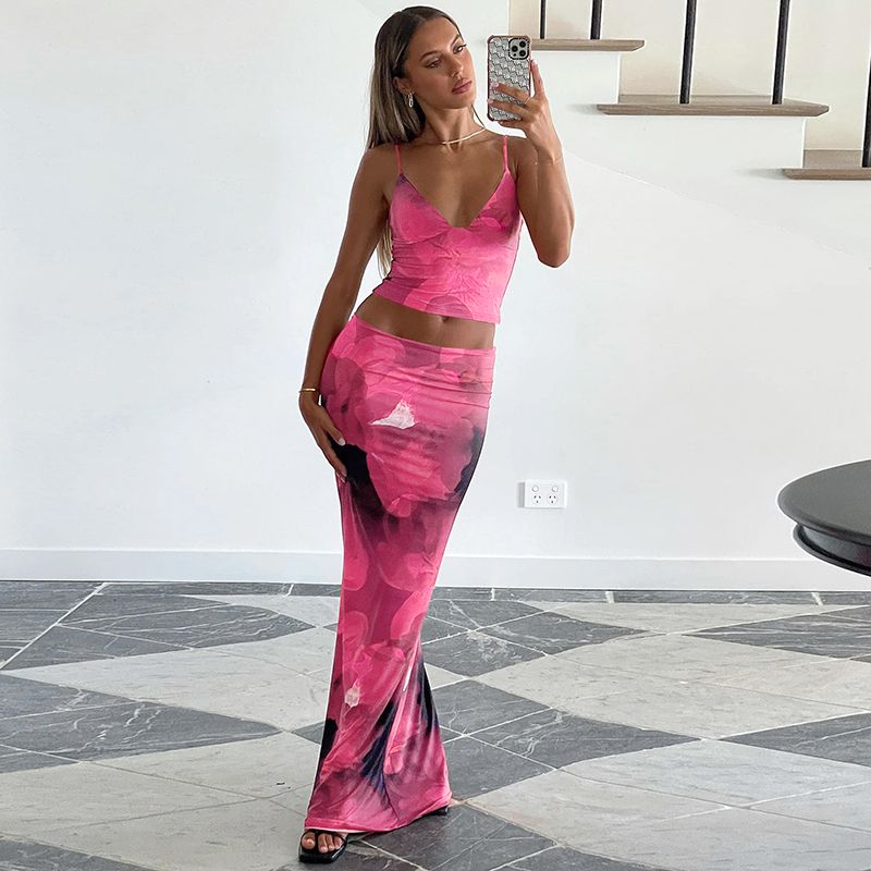 Gusty French Island Vacation Style Florals Sling Open Back Tops + Fishtail Skirt Fashion Wind Sexy Suit Pink S
Gusty French Island Vacation Style Florals Sling Open Back Tops + Fishtail Skirt Fashion Wind Sexy Suit Pink S