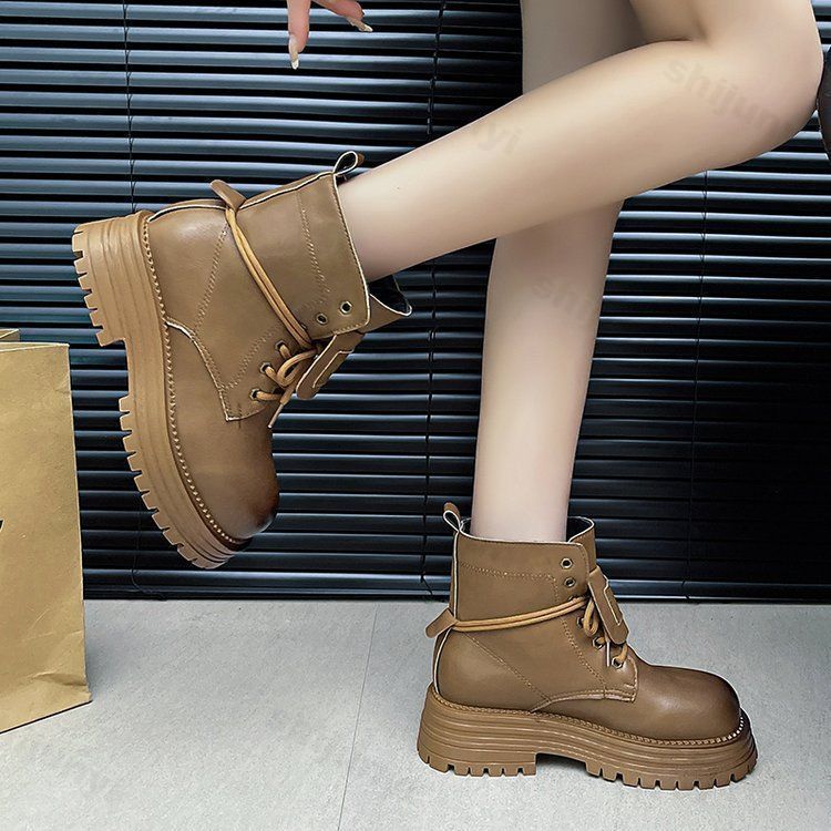 New 2024 Autumn Winter Women Ankle Boots Waterproof Platform Lace Up Thick Heel Short Boots Fashion Punk Leather Motorcycle Boot 35 чёрный
New 2024 Autumn Winter Women Ankle Boots Waterproof Platform Lace Up Thick Heel Short Boots Fashion Punk Leather Motorcycle Boot 35 чёрный