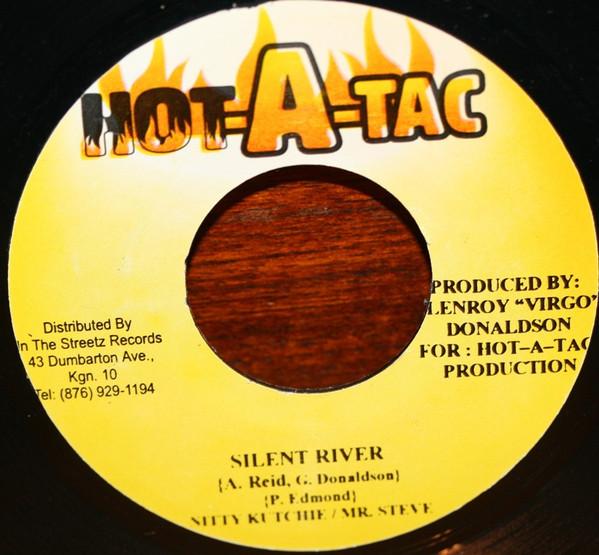 7inch Record NITTY KUTCHIE & MR. STEVE / CAPTAIN - Silent River / Artist Secret NONE Hot-A-Tac Jamaica Reggae, Ska & Dub Used
7inch Record NITTY KUTCHIE & MR. STEVE / CAPTAIN - Silent River / Artist Secret NONE Hot-A-Tac Jamaica Reggae, Ska & Dub Used