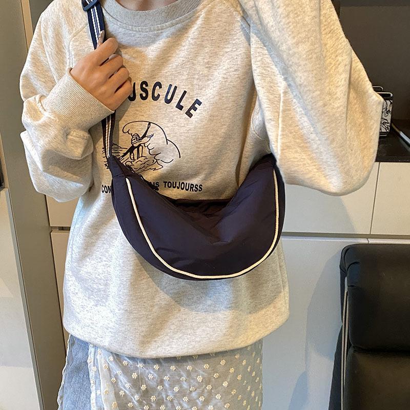 Shangxin Messenger Bag Women S Bag Trendy Simple Underarm Bag Women S Lightweight Large-Capacity Shoulder Messenger Bag красный
Shangxin Messenger Bag Women S Bag Trendy Simple Underarm Bag Women S Lightweight Large-Capacity Shoulder Messenger Bag красный