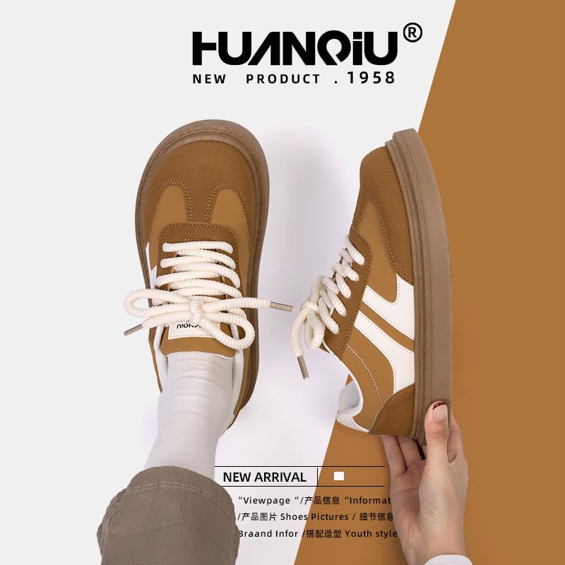 Global versatile retro low-top board shoes women s 2025 spring new trend platform niche German training shoes ZHQ5529 35
Global versatile retro low-top board shoes women s 2025 spring new trend platform niche German training shoes ZHQ5529 35