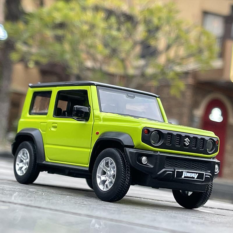 1:26 SUZUKI Jimny, модель автомобиля из сплава, литая под давлением и игрушечная металлическая модель внедорожника, имитация звука, света, коллекция игрушек в подарок
1:26 SUZUKI Jimny, модель автомобиля из сплава, литая под давлением и игрушечная металлическая модель внедорожника, имитация звука, света, коллекция игрушек в подарок
