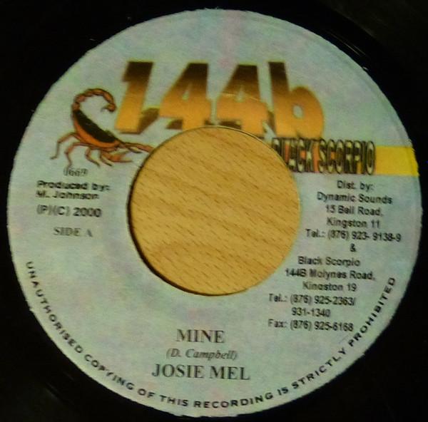 7inch Record JOSIE MEL / POTENTIAL CREW - Mine / Potential In The Place 0669 144b Black Scor 2000 Jamaica Reggae, Ska & Dub Used
7inch Record JOSIE MEL / POTENTIAL CREW - Mine / Potential In The Place 0669 144b Black Scor 2000 Jamaica Reggae, Ska & Dub Used