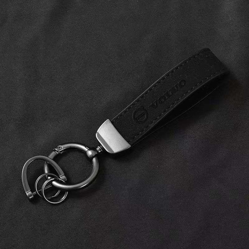 Leather Car Keychain Key Chain Rings Metal Leather for for Volvo XC40 XC90 V40 V90 V60 XC60 S80 S60 S90 C40 V70 XC70 Accessories чёрный
Leather Car Keychain Key Chain Rings Metal Leather for for Volvo XC40 XC90 V40 V90 V60 XC60 S80 S60 S90 C40 V70 XC70 Accessories чёрный