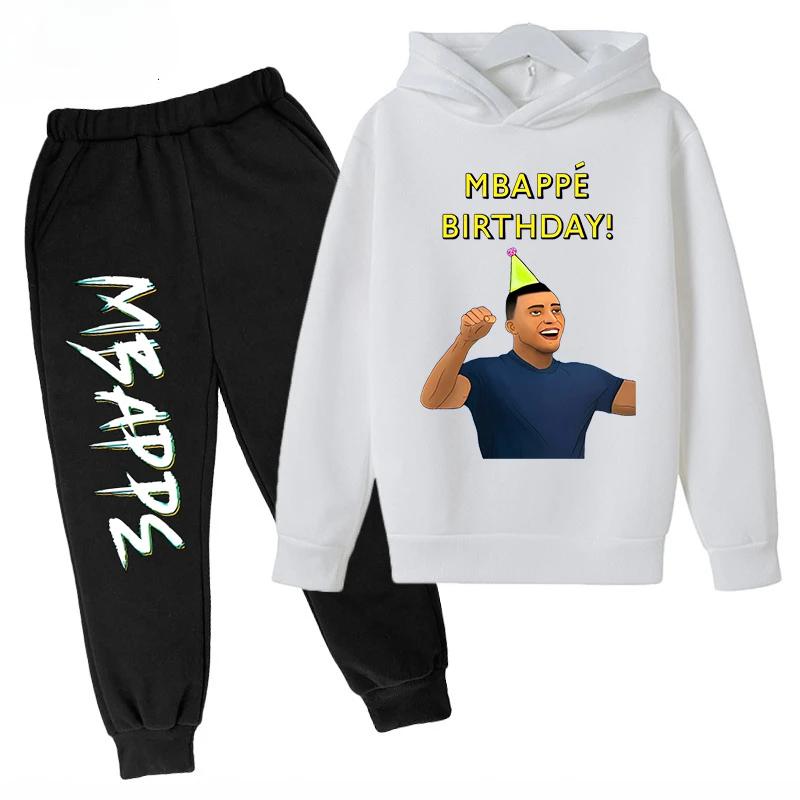 Spring and Autumn Mbappe Printed Children s Hoodie Set Sweatshirt Pants Sportswear 2-piece Set for Boys and Girls Kids Clothes 160
Spring and Autumn Mbappe Printed Children s Hoodie Set Sweatshirt Pants Sportswear 2-piece Set for Boys and Girls Kids Clothes 160