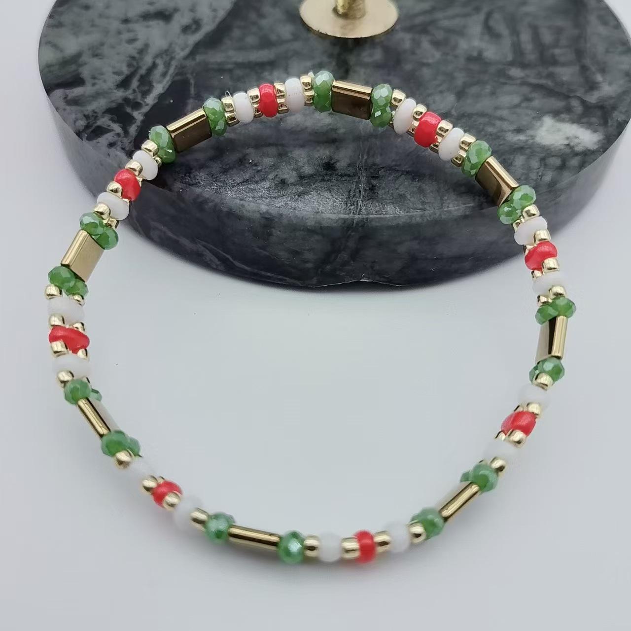 Праздничный браслет в два ряда: Черный гематит и золотые бусины - Подарок на Рождество и Новый год
Праздничный браслет в два ряда: Черный гематит и золотые бусины - Подарок на Рождество и Новый год