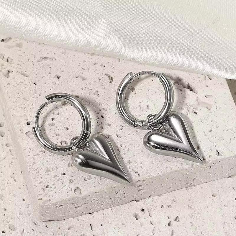 Vintage Stainless Steel Heart-Shaped Hoop Earrings for Women Minimalist Gold Color Peach Heart Drop Earrings Party Zircon Gifts
Vintage Stainless Steel Heart-Shaped Hoop Earrings for Women Minimalist Gold Color Peach Heart Drop Earrings Party Zircon Gifts
